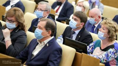 Госдума России приняла законопроект о штрафах за хамство чиновников в I чтении