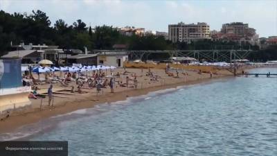 Власти Геленджика предупредили жителей и туристов о жаре и засухе