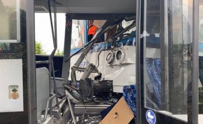 В Чехии столкнулись пассажирские поезда — три человека погибли и десятки ранены