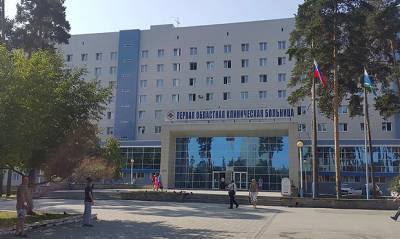 В Свердловской больнице №1 коронавирусом заразились более ста врачей и медработников