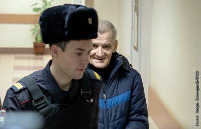 Прокурор запросил 15 лет колонии для главы карельского "Мемориала" Дмитриева