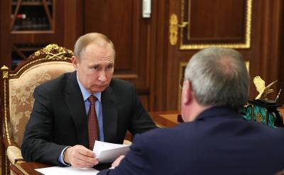 Кремль опроверг отмену встречи Путина с Рогозиным
