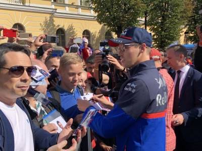 Дмитрий Губерниев объяснил отказ пилотов «Формулы-1» встать на колени на чемпионате