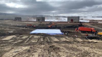 За сутки на месте ЧП в Норильске собрано 96 кубометров водонефтяной смеси