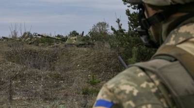 Сводка ООС: новые обстрелы, ранены 4 украинских военных