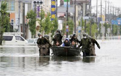 На юго-западе Японии из-за сильных ливней погибли 57 человек, 17 пропали без вести