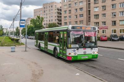 В Петербурге на 21 маршруте начнут курсировать новые автобусы