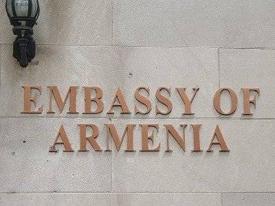 Посольство Армении отреагировало на акт вандализма в отношении мемориала Геноцида армян в Денвере