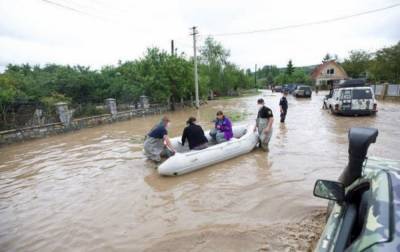 В Украине вторую неделю остаются подтопленными населенные пункты из-за паводка