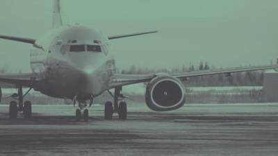 Самолет из Владивостока на Камчатку аварийно сел на Сахалине