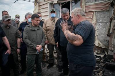 Зеленский: семьям, потерявшим дом в результате пожара на Луганщине, выплатят компенсацию