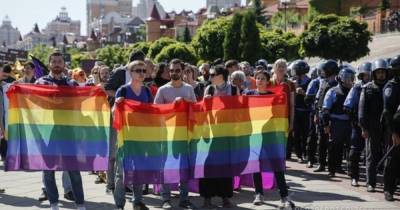 Нужны ли в России гомосексуальные союзы