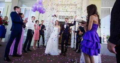 Калининградцы стали в два раза реже жениться из-за пандемии