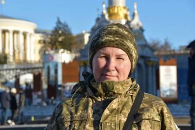"Вы мне все, как сыночки": украинка приютила в собственном доме сотни бойцов ВСУ