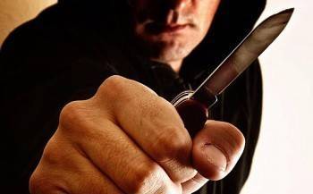 В Вашках разбойник с ножом вынес из магазина пачку пельменей за 99 рублей