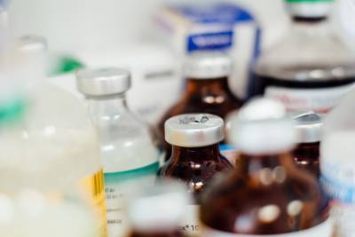 СФ одобрил закон о создании регистра имеющих право на бесплатные лекарства