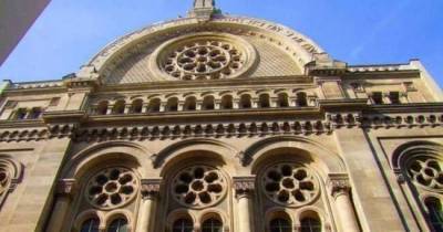 В Большой синагоге Парижа состоится церемония в память о жертвах COVID-19