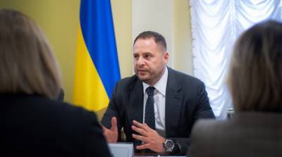 Украина в ТКГ требует полного прекращения огня на Донбассе из-за пожаров