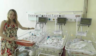 Тюменка, родившая тройню, получит выплату около 4 млн рублей