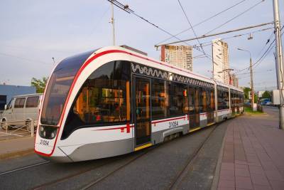 Депутат МГД Титов: Москва будет развивать новый вид транспорта – скоростной трамвай
