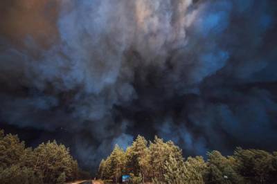 Прокуратура открыла уголовное производство по факту масштабного пожара в Луганской области