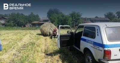 В Татарстане участковый выстрелил в мужчину, который напал на него с вилами