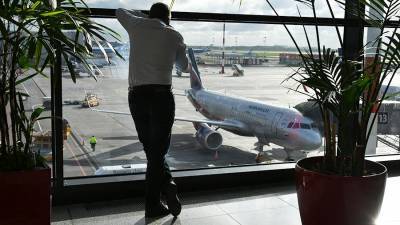 Туроператоры предположили сроки возобновления международных перелетов