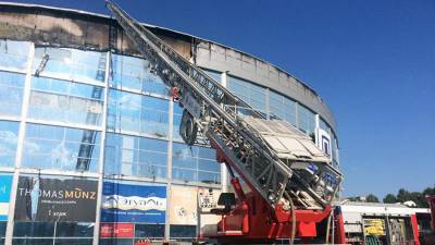 Пожар в ТЦ в Татарстане начался в щитовой