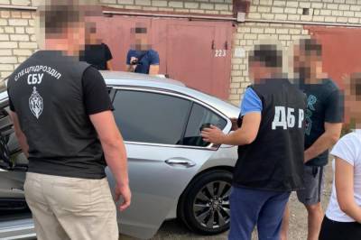 В Харькове полицейские вымогали взятки с наркозависимых