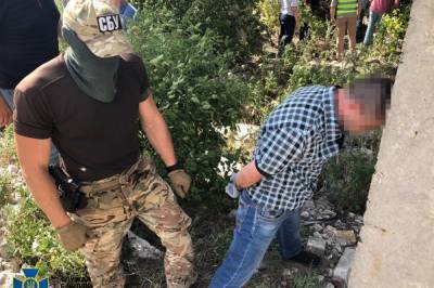 В Украине поймали агента ФСБ, который готовил теракт в Луганской области. Видео