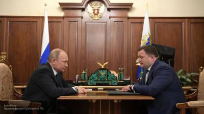 Фрадков рассказал Путину, как "Промсвязьбанк" стал опорным для российского ОПК