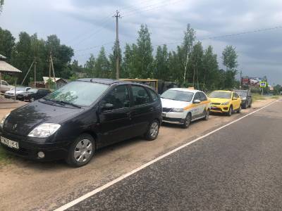Нелегалы наняли четыре автомобиля, чтобы проехать в Смоленскую область