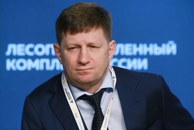 Задержанного губернатора Хабаровского края отправили в Москву