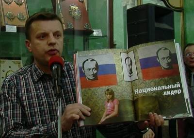 СМИ поторопились сообщить об отъезде Леонида Парфенова в эмиграцию после принятия поправок к Конституции