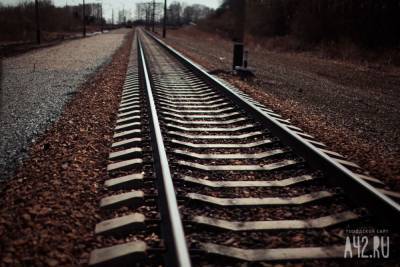 В Кузбассе поезд насмерть сбил женщину