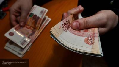 Российские пенсионеры получат единовременно свыше 12 тысяч рублей