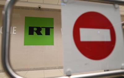 Русофобия и Google-переводчик: в России отреагировали на запрет RT в Литве