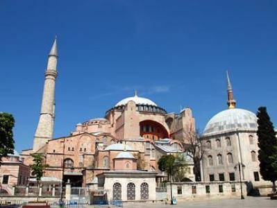 СМИ: Госсовет Турции единогласно решил превратить собор Святой Софии в мечеть