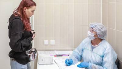 Число тестов на коронавирус в Петербурге выросло до 17,8 тыс. за сутки