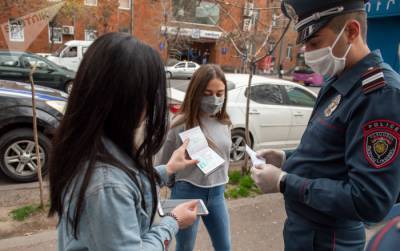 Полиции нужно будет предъявить справку: Пашинян о том, кому разрешено не носить маску