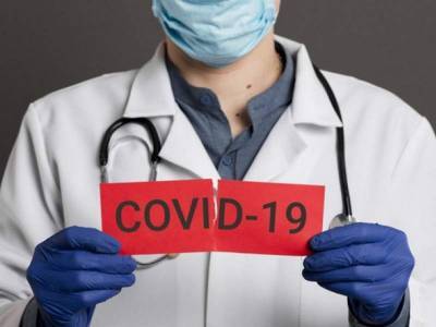 Названы самые частые осложнения после COVID-19