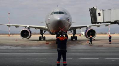 Россия может возобновить авиасообщение со странами СНГ в августе