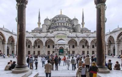 Правительство Турции приняло решение превратить Софийский собор в мечеть