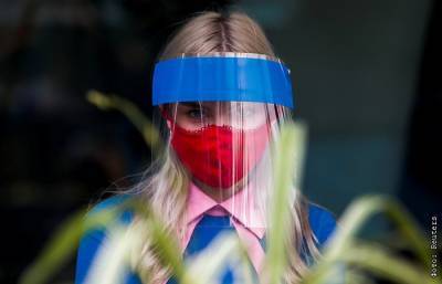 С 13 июля ношение масок на улицах в Москве станет рекомендательным