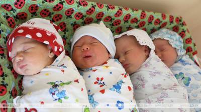В Беларуси в 2019 году родились более 1 тыс. двоен и 15 троен