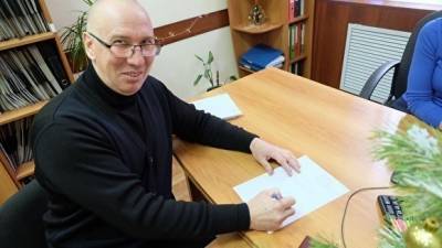 Яков Сидоров больше не работает в МУП «Бытовые услуги», где люди не получают зарплату
