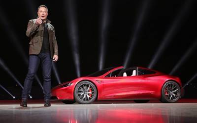 Илон Маск сообщил о создании в скором времени полностью беспилотного автомобиля