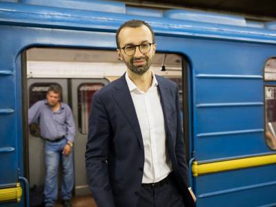Лещенко: "Укрзалізницю" хотят разделить на пять компаний