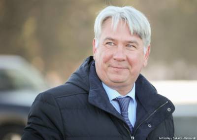 Губернатор Томской области уволил начальника департамента здравоохранения Александра Холопова