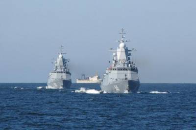 ВС Латвии сообщили о приближении семи российских военных кораблей к границам республики
